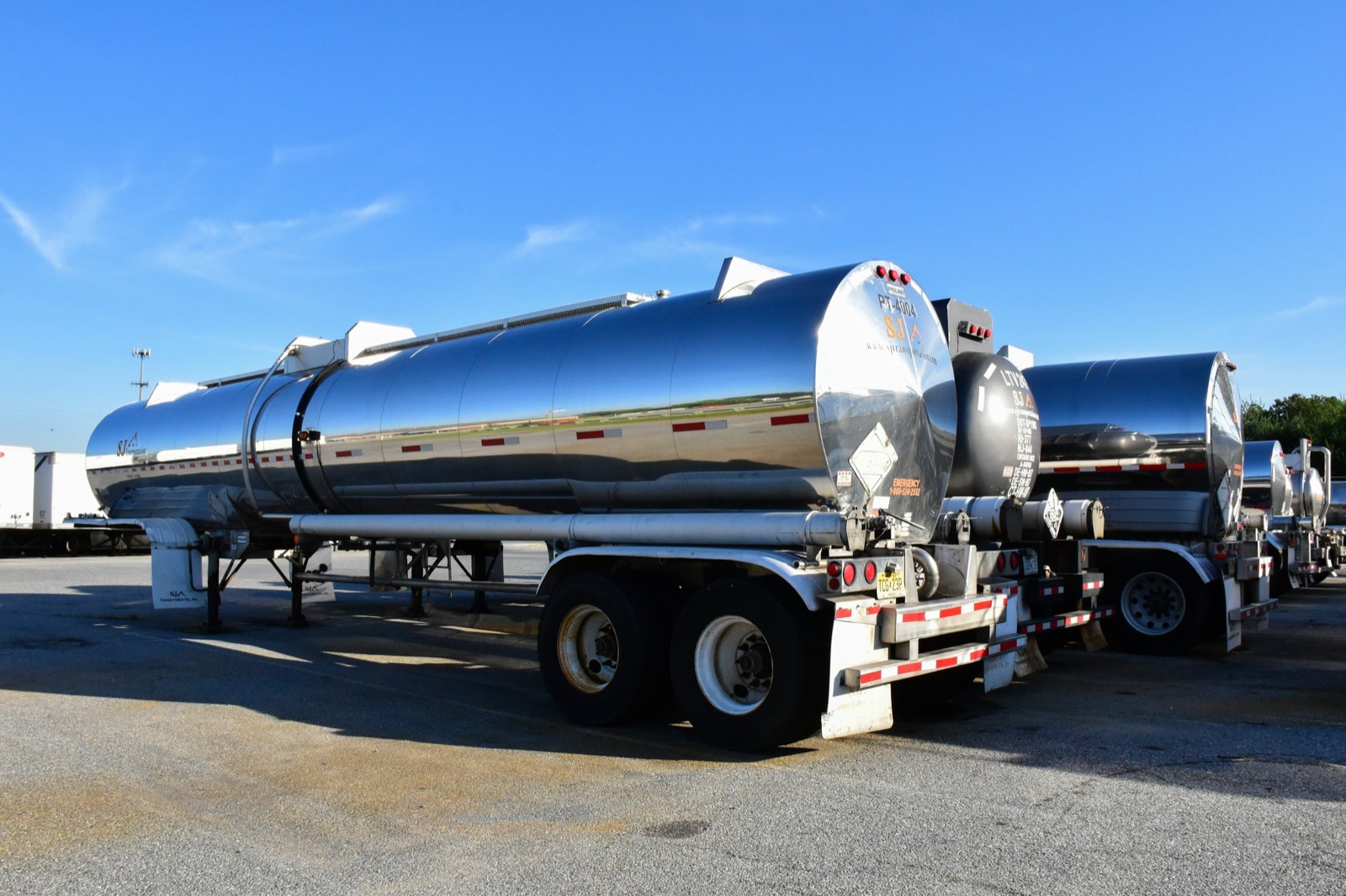 Road tankers at a loading bay